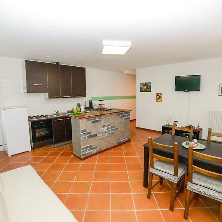 Loft Free Parking Agli Ulivi Moderno E Spazioso Пескьера-дель-Гарда Экстерьер фото