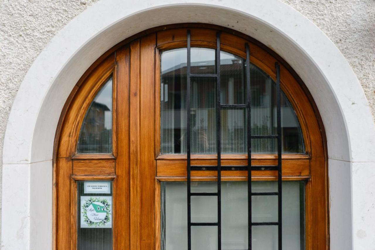Loft Free Parking Agli Ulivi Moderno E Spazioso Пескьера-дель-Гарда Экстерьер фото